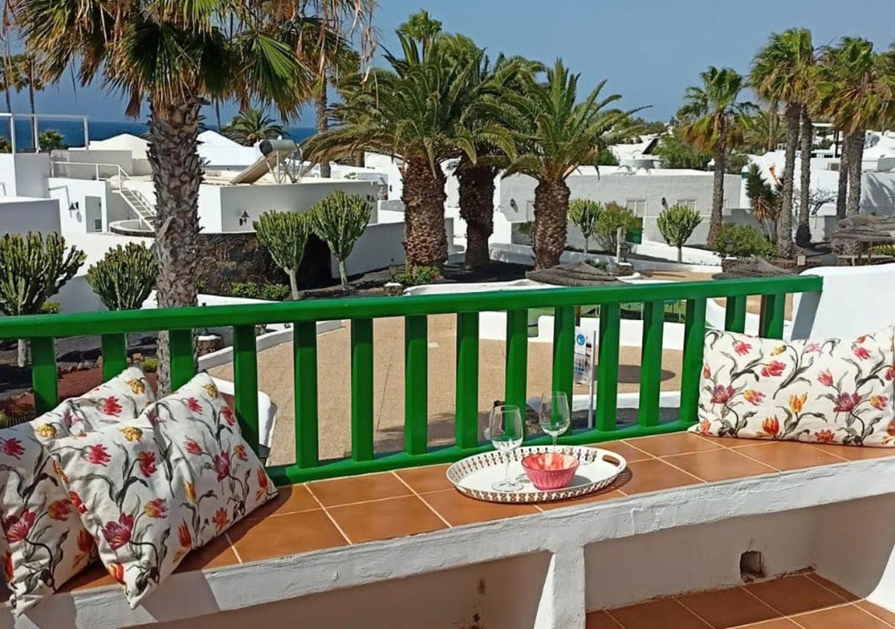 Calypso, Apartamento Completo Con Vistas Al Mar Y A La Piscina En Costa Teguise Kültér fotó