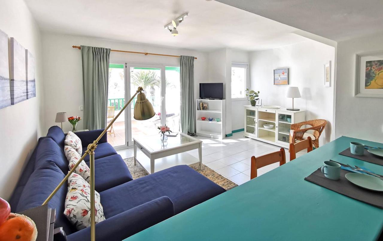 Calypso, Apartamento Completo Con Vistas Al Mar Y A La Piscina En Costa Teguise Kültér fotó